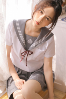 校花婉莹被农民工玩